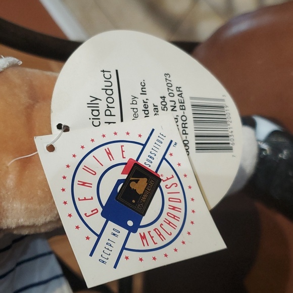 NY Yankees 22" Large Stuff Animal Bear 1993 Pro Bear Baseball Bat Inaugural VGUC - Picture 5 of 7